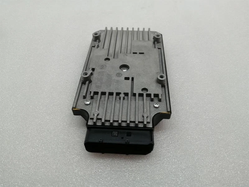 PORSCHE TAYCAN 9J Active Suspension Control Module 9J1907553L Steuergerät - Image 4