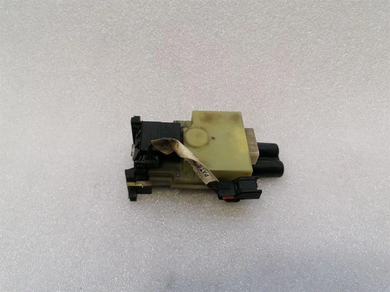 ASTON MARTIN RAPIDE AMR EZS ED23-19H386-AD Zündschloss - Image 2