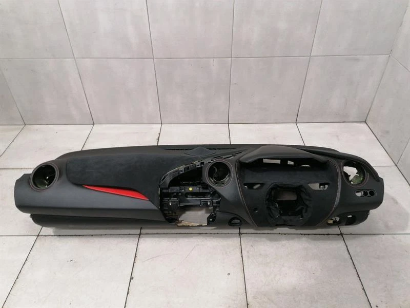 McLaren 720S Coupe Dashboard RHD Armaturenbrett - Image 2