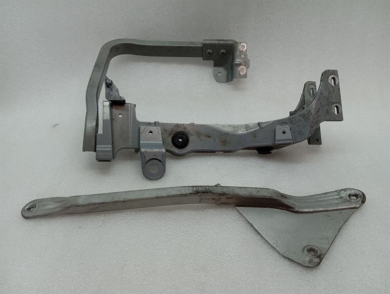 BENTLEY CONTINENTAL GT 18-24 3S 3SD FRH wing Bracket 3SD821226C Halter Rechts