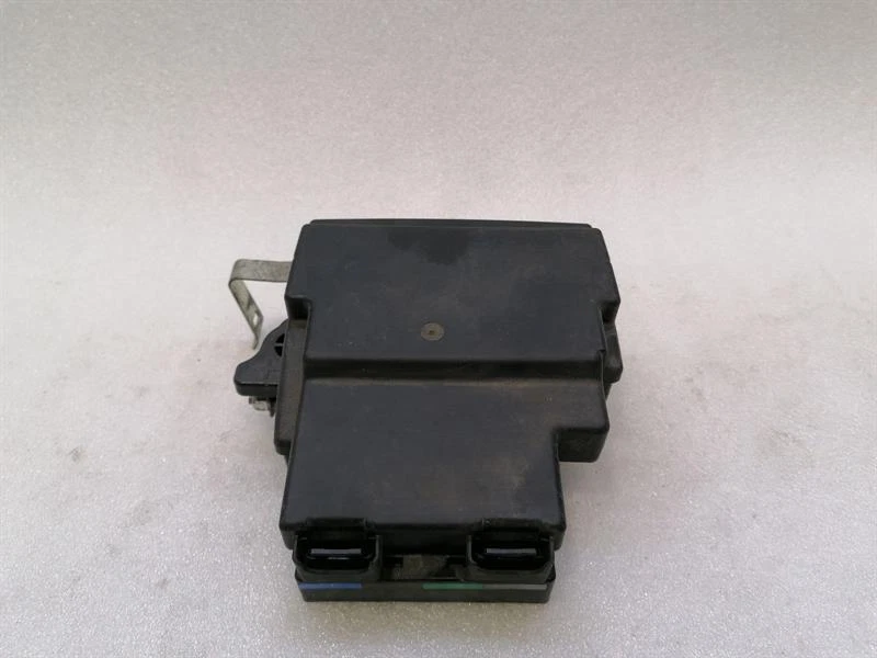 McLaren 570S Spider Fuse Box 13M0771CP Sicherungskasten - Image 3