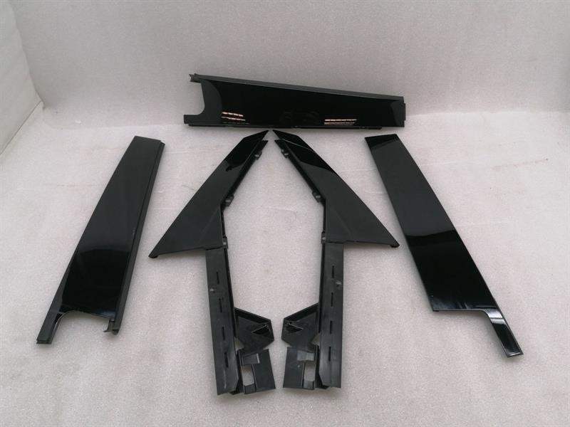 PORSCHE MACAN 95B 95B853318B Türleiste Satz 95B853318B door molding SET